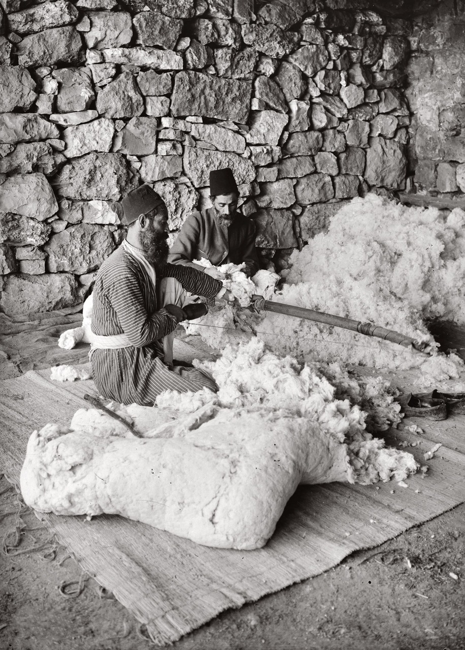 Евреи чесальщики хлопка. 1900-1920